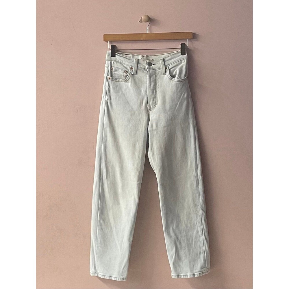 Levi’s Ribcage Straight Ankle Light Wash Blue Jeans Size 24